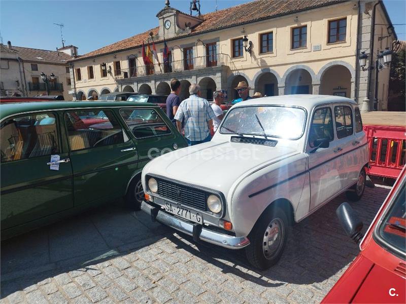 RENAULT R4