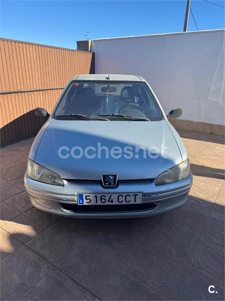 PEUGEOT 106