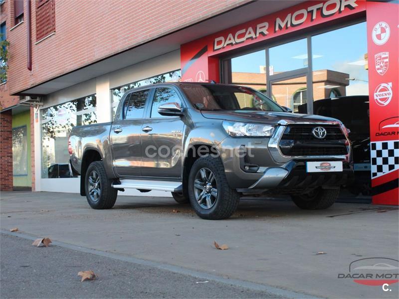 TOYOTA Hilux 2.4 D4D Cabina Doble GX Plus