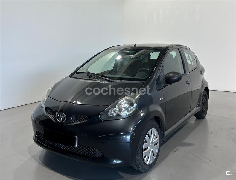 TOYOTA Aygo 1.0 VVTi Sound