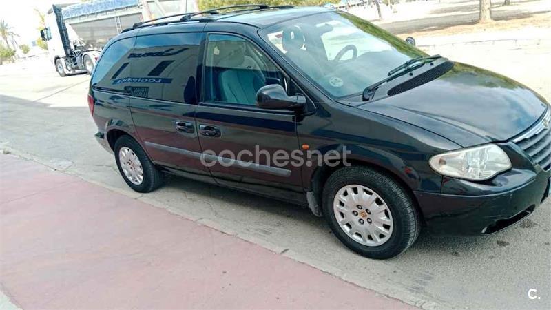 CHRYSLER Voyager