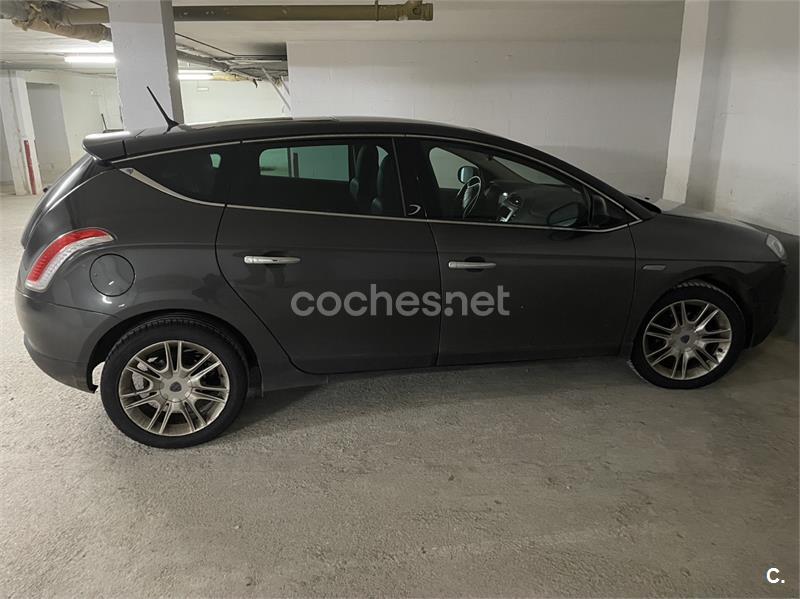 LANCIA Delta 1.6 Multijet DPF Oro