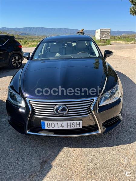 LEXUS LS600h