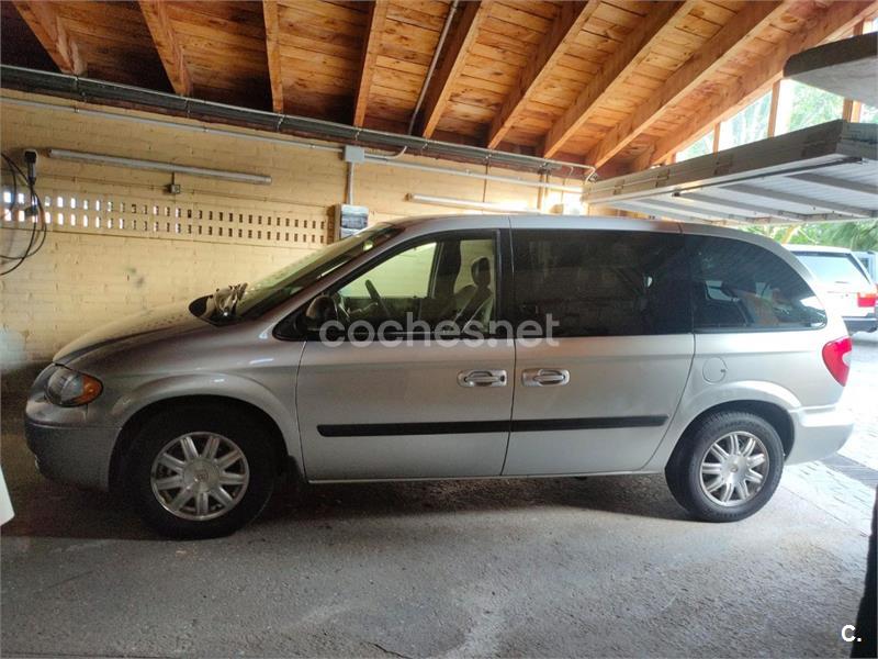 CHRYSLER Voyager LX 3.3