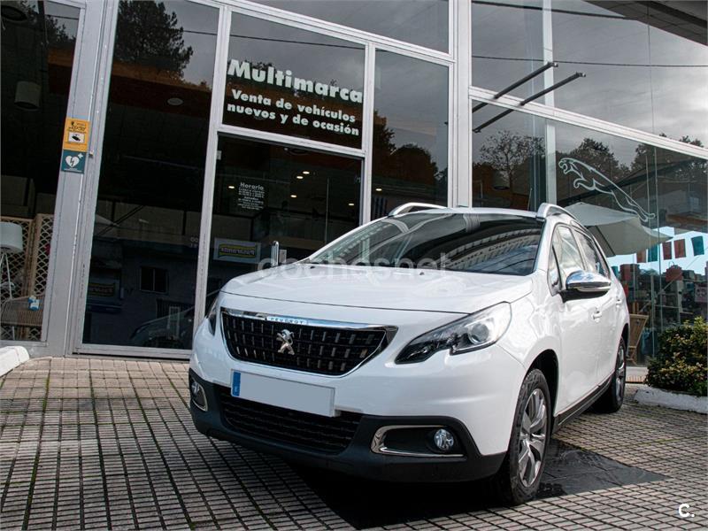 PEUGEOT 2008 Style 1.2L PureTech SS