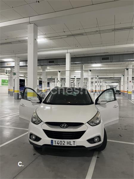 HYUNDAI ix35 2.0 CRDi Style Sky Nav 4x4