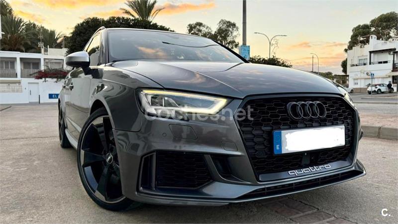 AUDI RS3