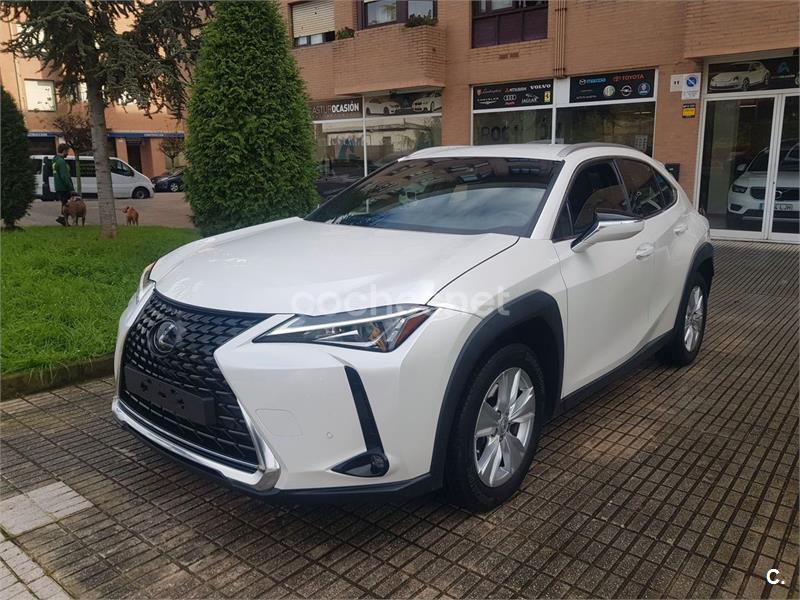 LEXUS UX 2.0 250h Business Navigation