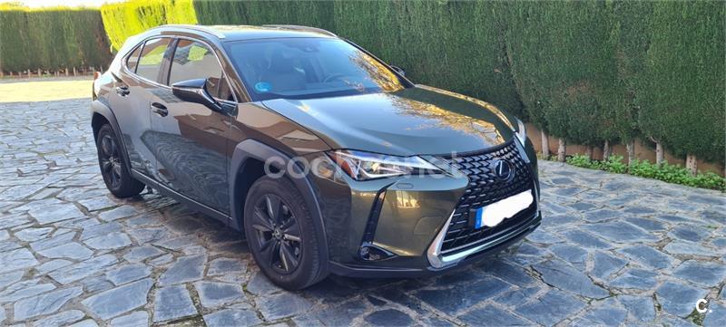 LEXUS UX 2.0 250h Business