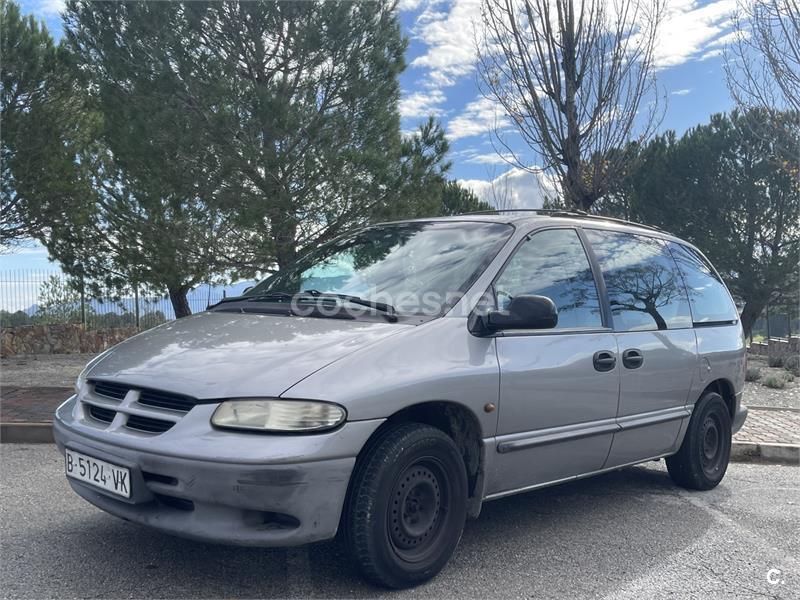 CHRYSLER Voyager SE 2.4