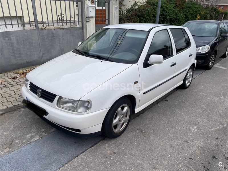 VOLKSWAGEN Polo 1.4