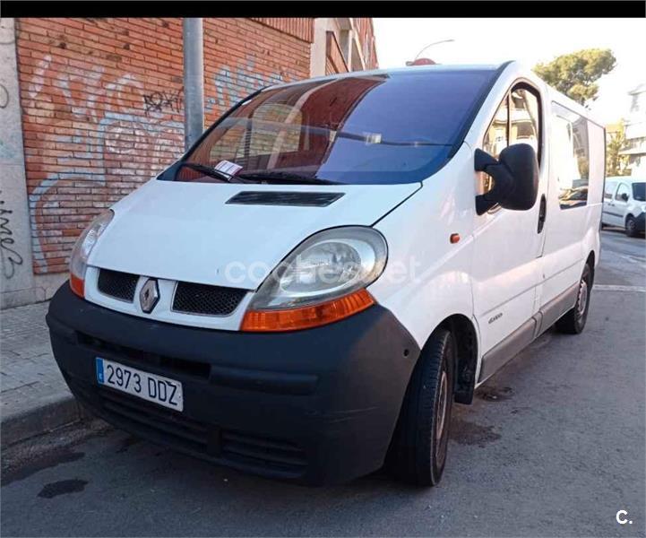 RENAULT Trafic