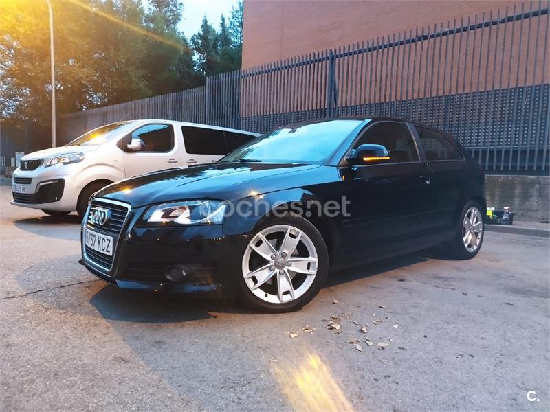 AUDI A3 2.0 TDI DPF Ambiente