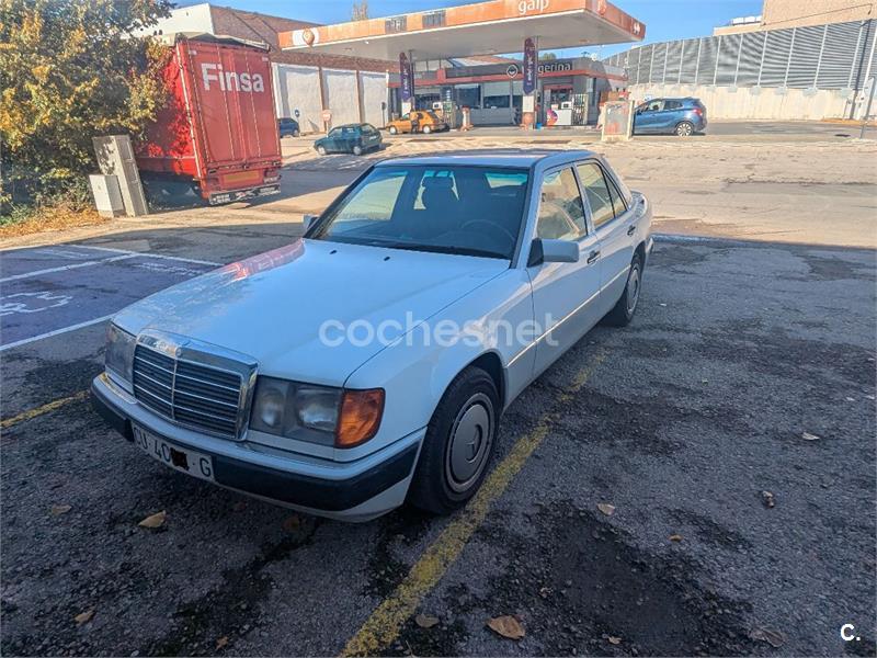 MERCEDES-BENZ 230 230CE