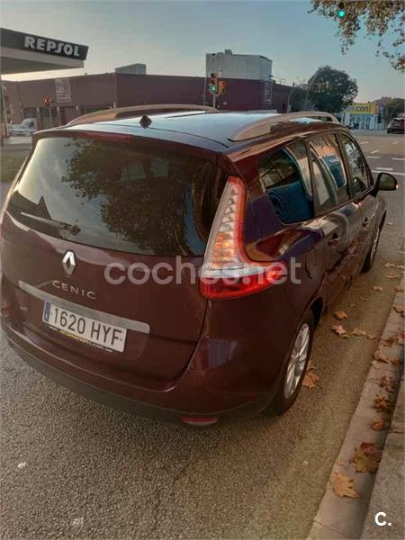 RENAULT Grand Scenic