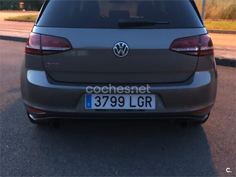 VOLKSWAGEN Golf GTI Performance 2.0 TSI BMT