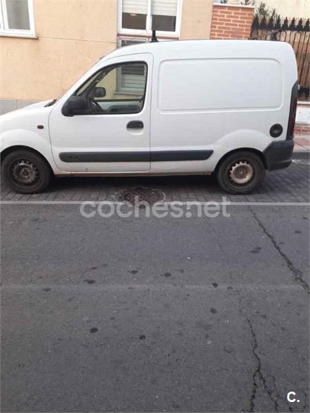 RENAULT Kangoo