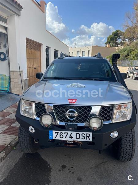 NISSAN Navara