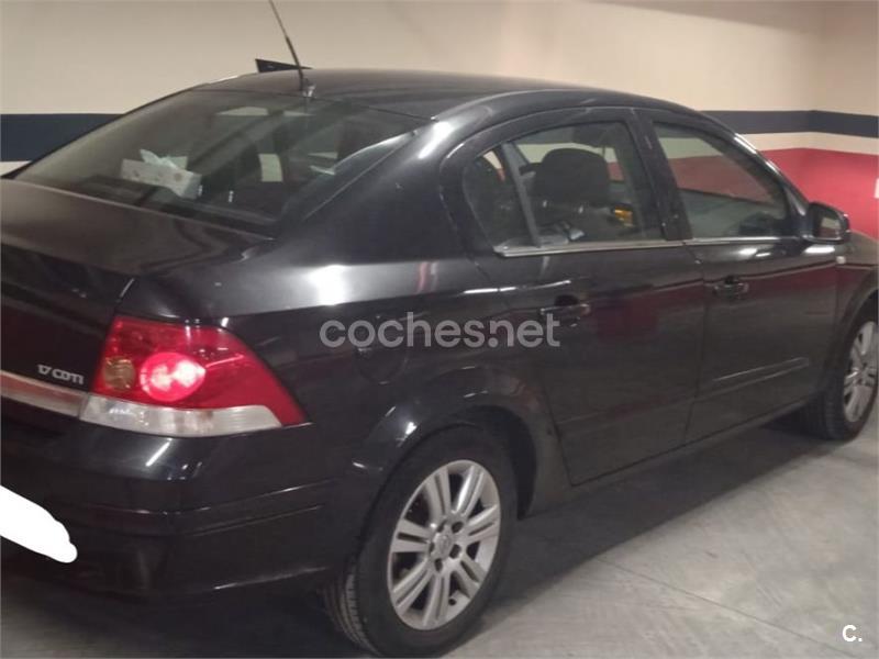 OPEL Astra 1.7 CDTi 110 CV Cosmo