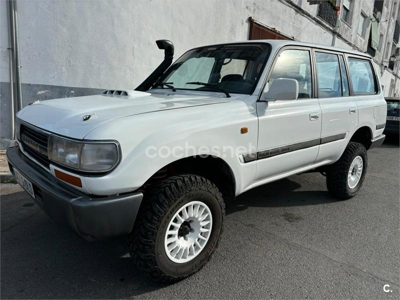 TOYOTA Land Cruiser 80