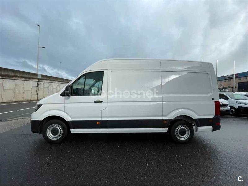 VOLKSWAGEN Crafter