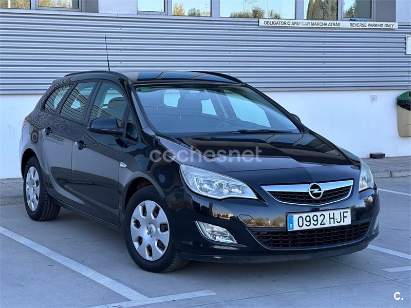 OPEL Astra 1.7 CDTi 110 CV Enjoy ST