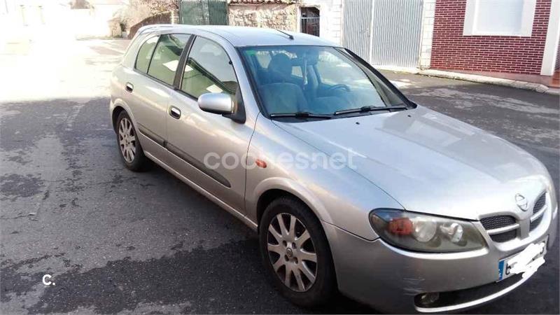 NISSAN Almera