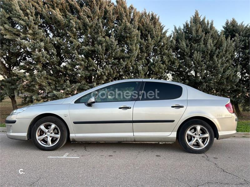 PEUGEOT 407