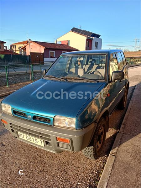 NISSAN Terrano II 2.4 LX