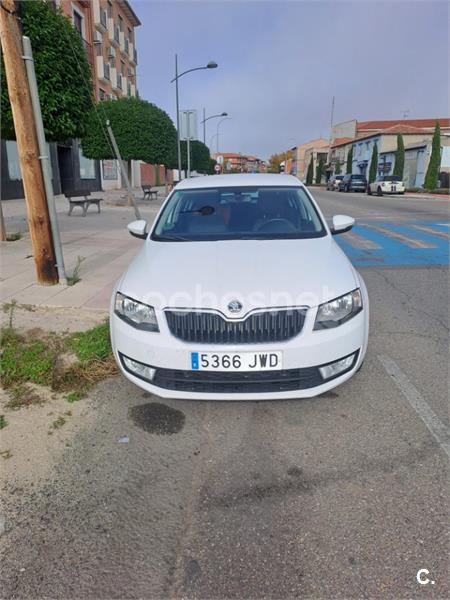 SKODA Octavia 2.0 TDI CR DSG Ambition