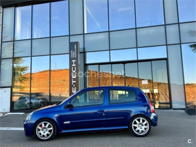 RENAULT Clio RENAULT SPORT 2.0 16V