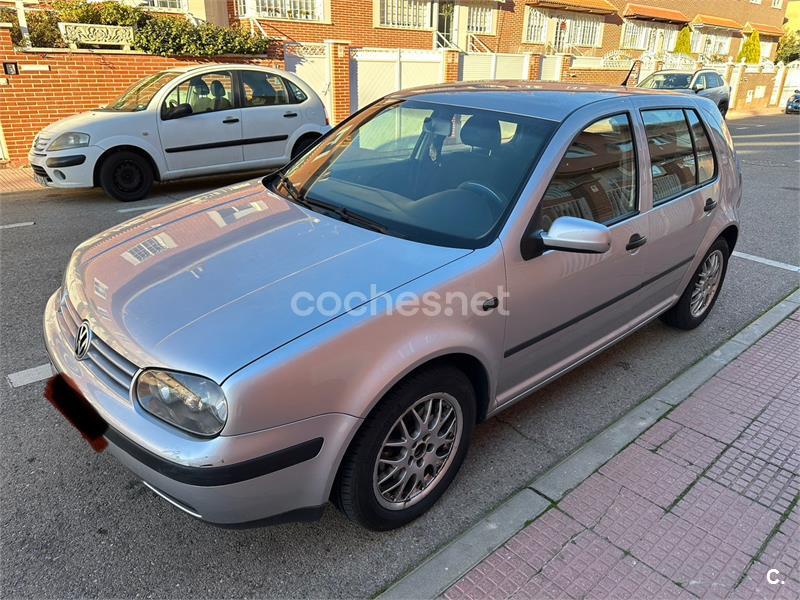 VOLKSWAGEN Golf Variant 1.9 TDi Advance