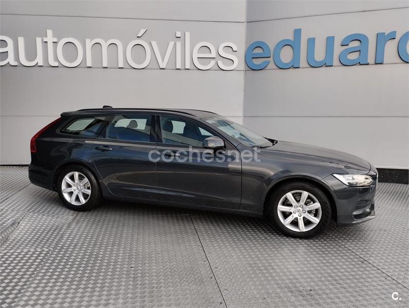 VOLVO V90 2.0 D3 Momentum Auto