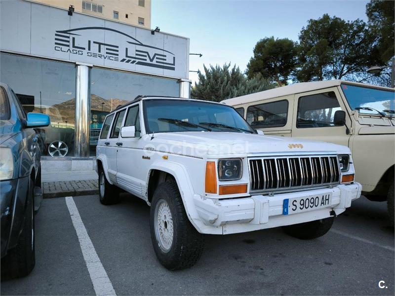 JEEP Cherokee