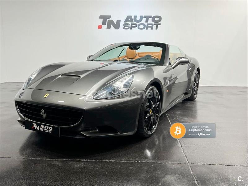 FERRARI California 4.3 V8 4 plazas