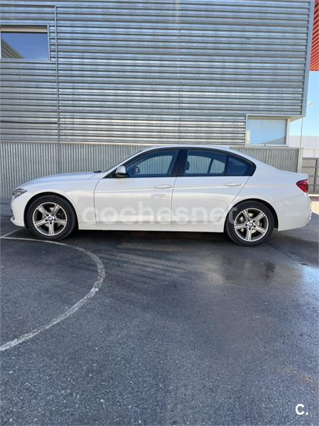 BMW Serie 3 318dA Business