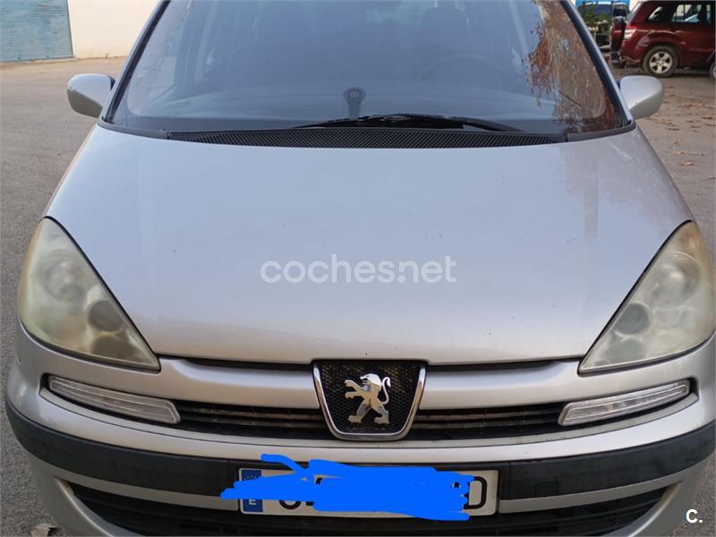 PEUGEOT 807 ST 2.2 HDI