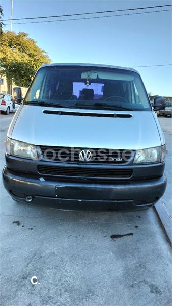 VOLKSWAGEN Caravelle 2.5TDi larga 8 pl Syncro 102 CV