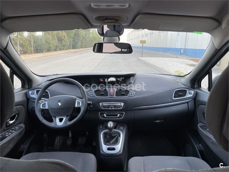 RENAULT Scenic Dynamique dCi 110 eco2