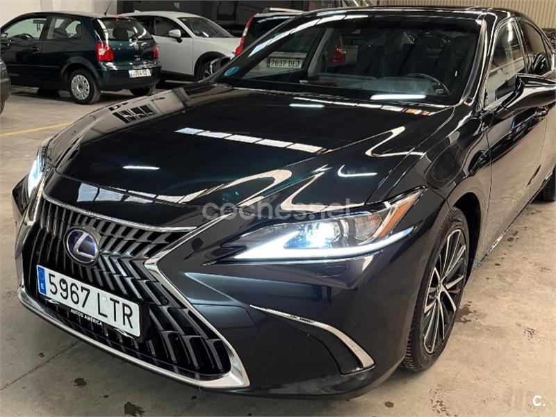 LEXUS ES 2.5 300h Executive