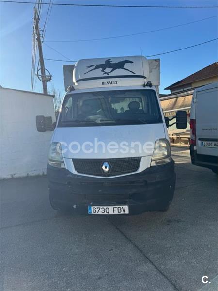 RENAULT Master