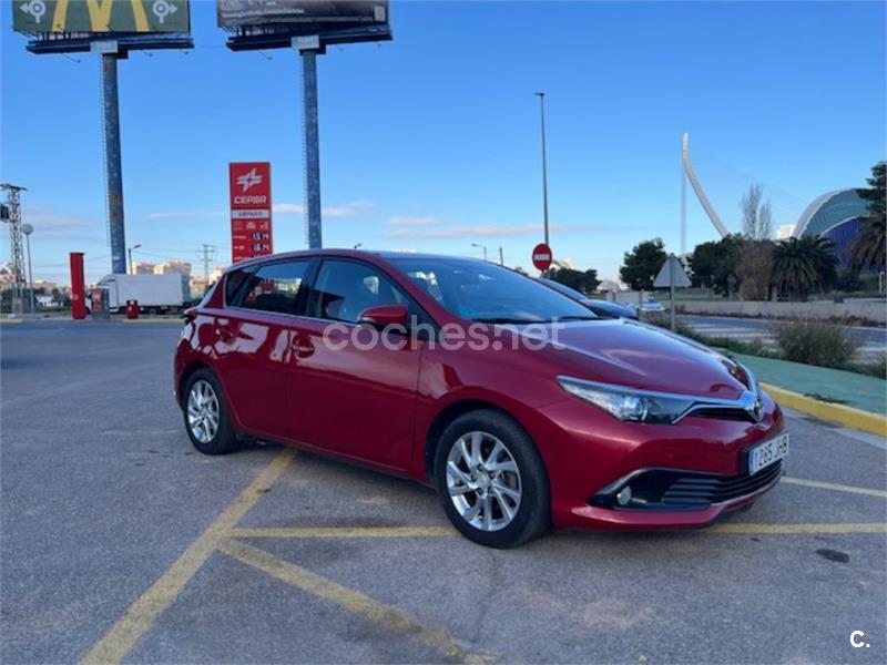 TOYOTA Auris 1.2 120T ACTIVE