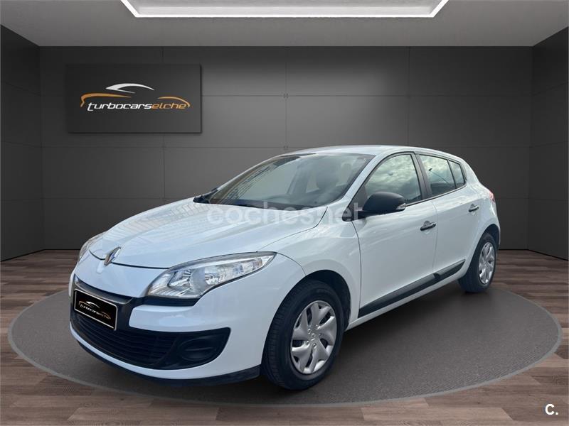 RENAULT Mégane Authentique 1.6 16v 100