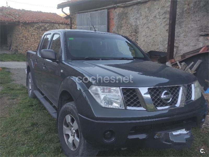 NISSAN Navara 4X4 Doble Cabina SE