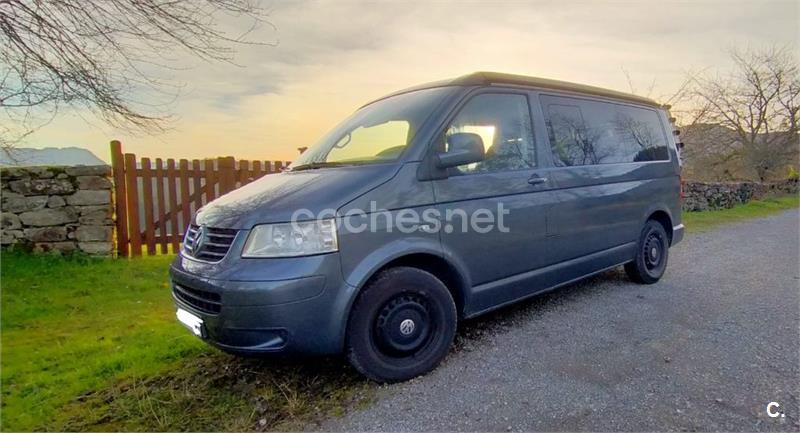 VOLKSWAGEN Caravelle 2.5 TDI 130 CV