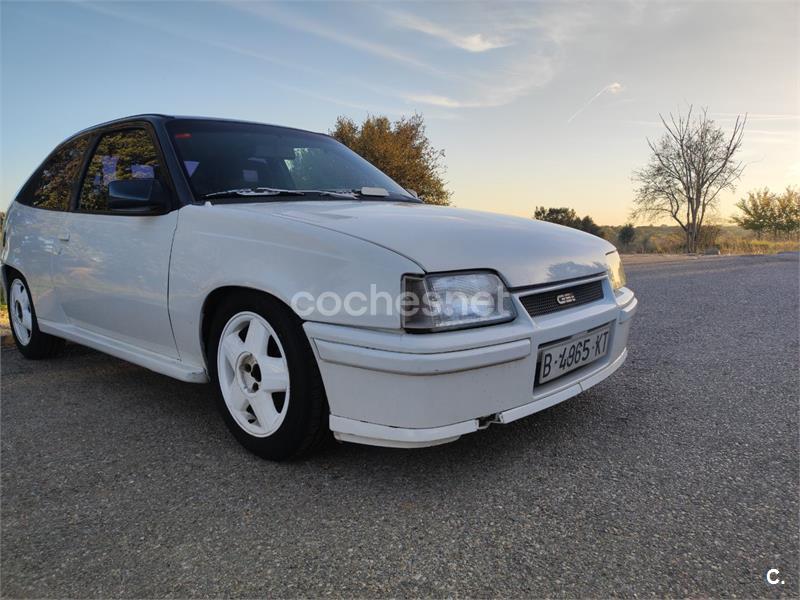 OPEL Kadett KADETT 2.0I GSI