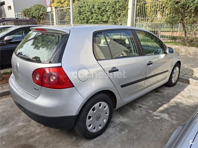 VOLKSWAGEN Golf 1.9 TDI Trendline