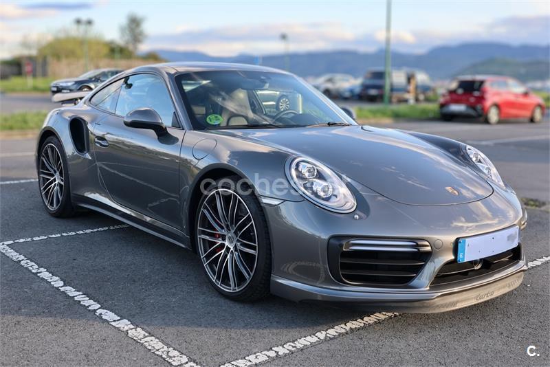 PORSCHE 911 TURBO