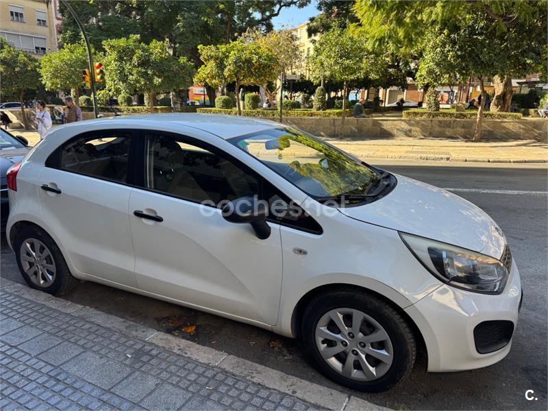 KIA Rio 1.2 CVVT Concept