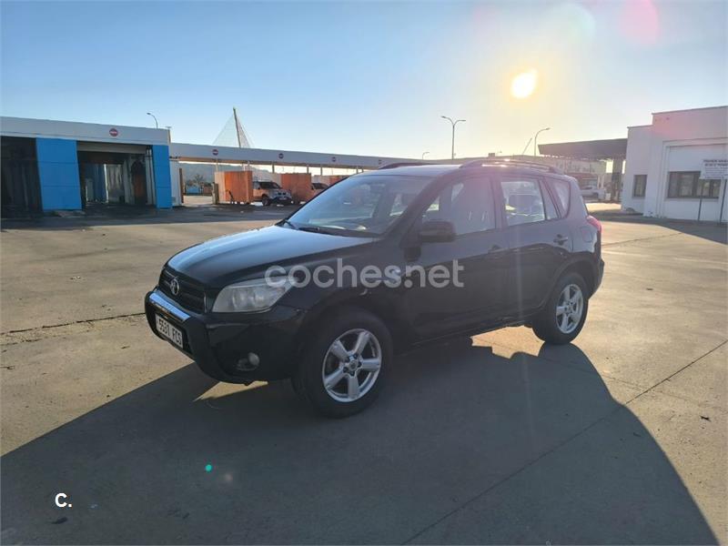 TOYOTA Rav4 2.0 VVTi Sol